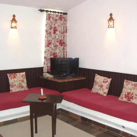 Apartamentos Turisticos Marsol Lagos Esterno foto